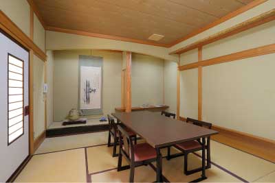 割烹 日富見家 Photo